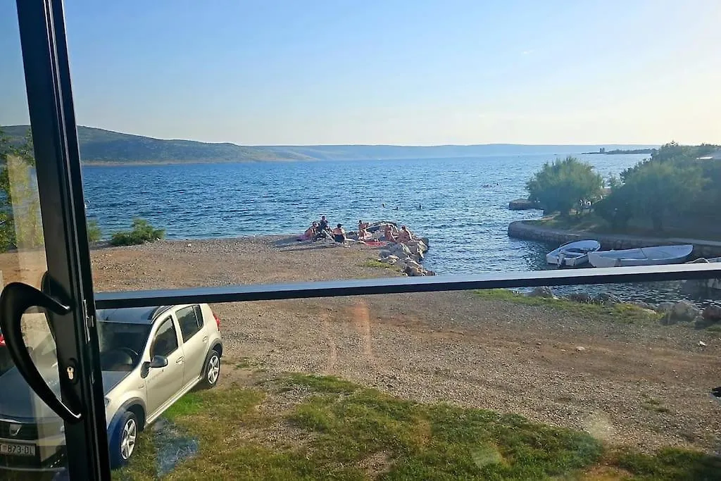 Apartment Paklenica, On The Beach Селине
